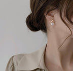 Women's Pack of 2 Brass Gold Plated Crossover Twirl AD Stud Earrings (Gold)
